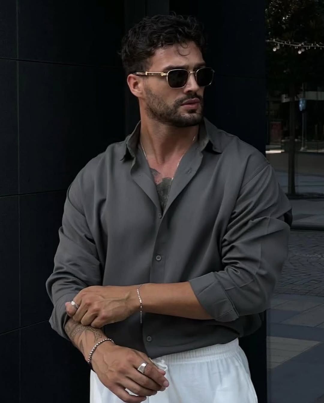 مبین ملک آبادی